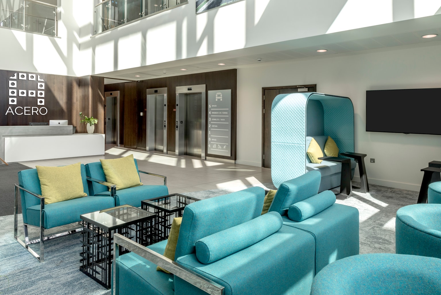 Image of seating and pod seating within reception
