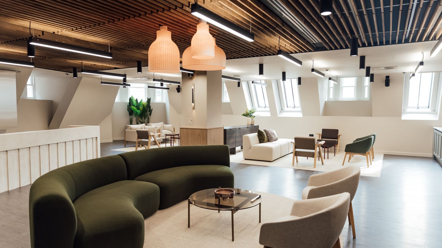 Image of reception area of TE