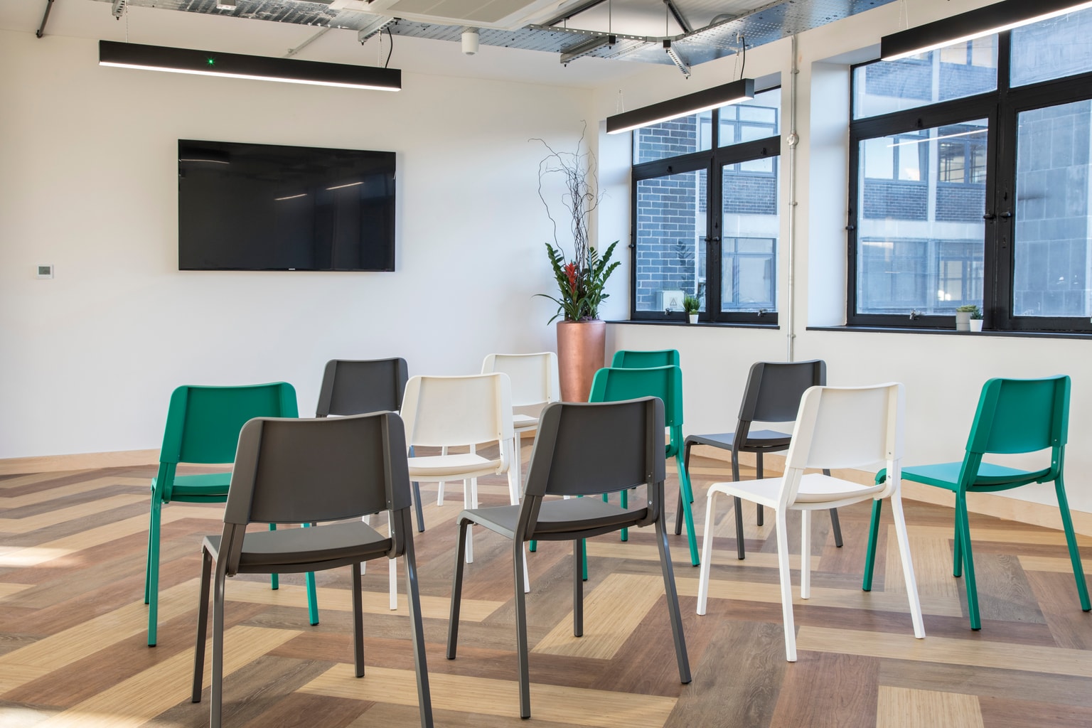 Image of presentation/meeting room